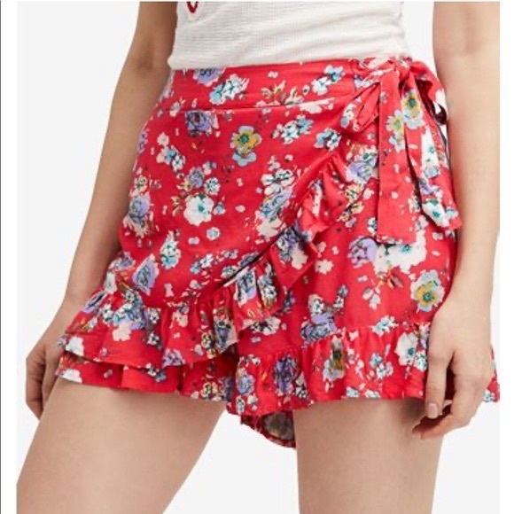Free People Flirting Fleurs Ruffle mini skort - Picture 2 of 10
